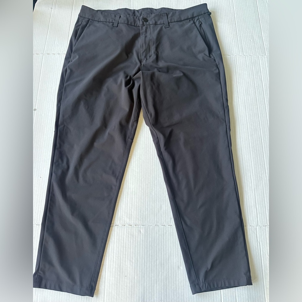Lululemon Commission Pant‎ Slim Color Black Men's Size 36 M5A90S